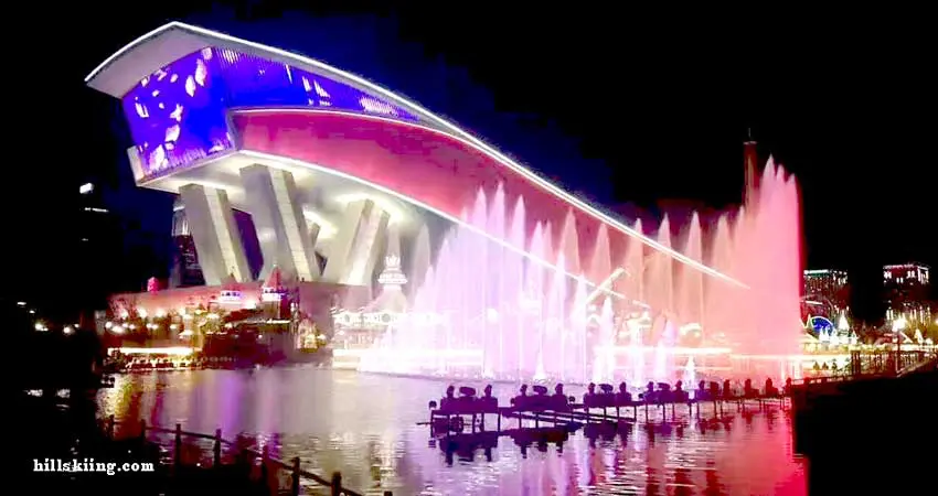 Harbin-Wanda-Indoor-Skiing-Resort-External Night View