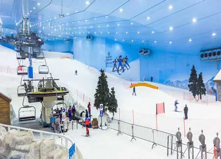 Indoor Skiing-Dubi-Slope